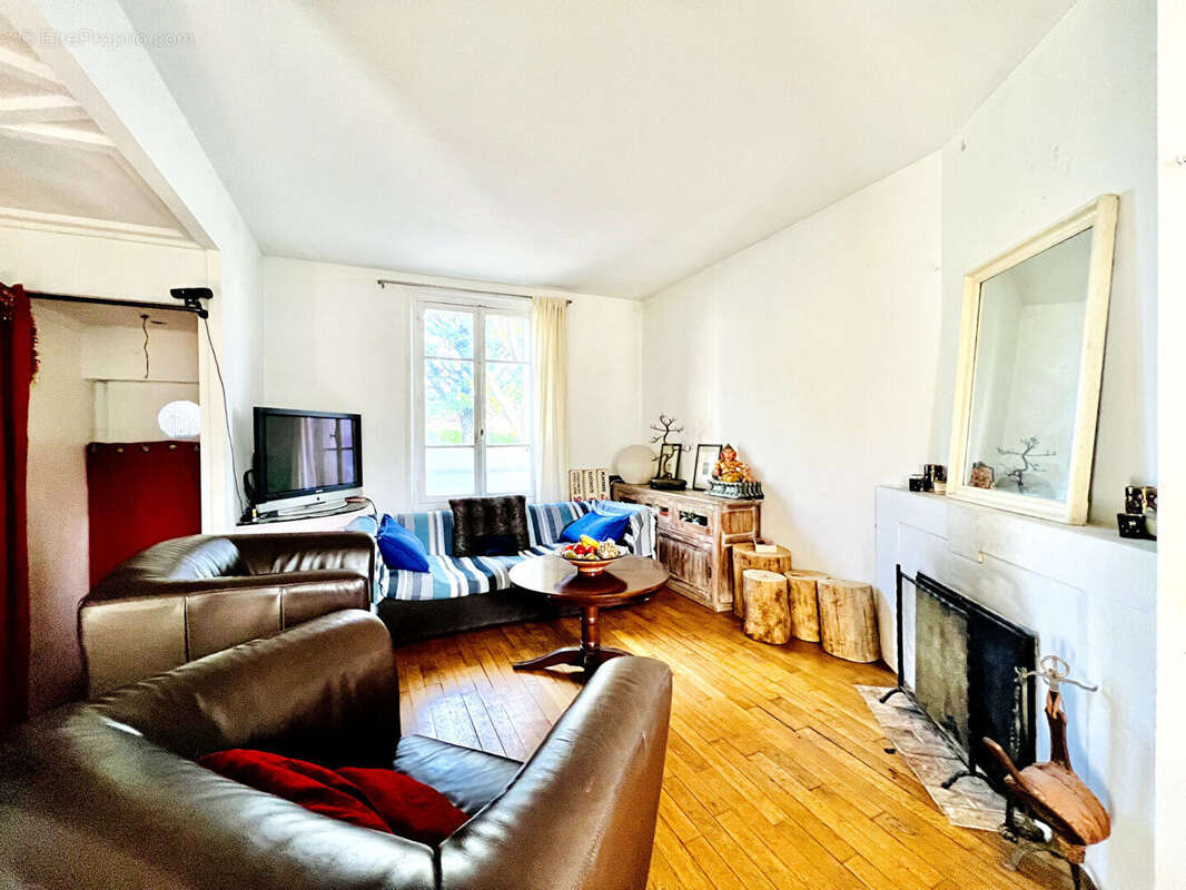 Maison à IVRY-SUR-SEINE