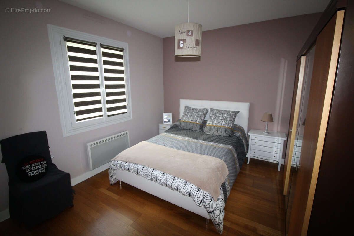 Maison 102 m² à Chassenon  - photo 9