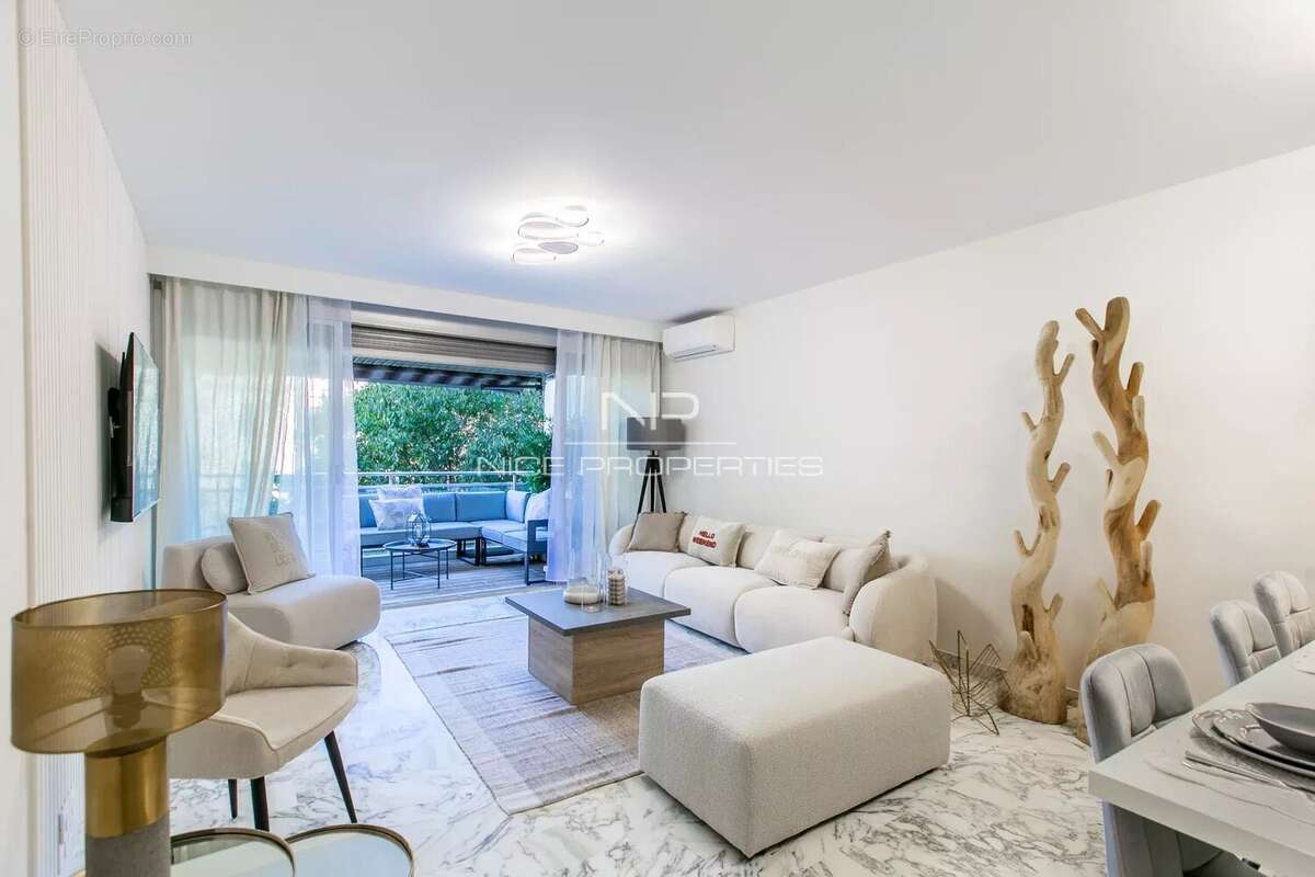 Appartement à NICE