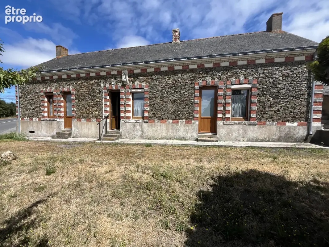 Maison à LES TOUCHES