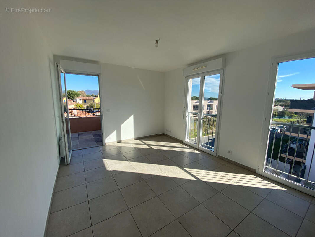 Appartement à FREJUS