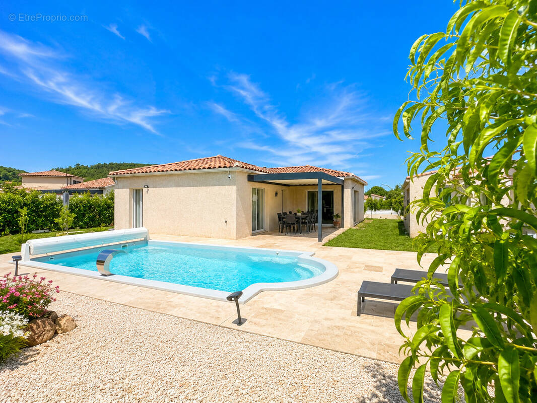 Maison à GONFARON