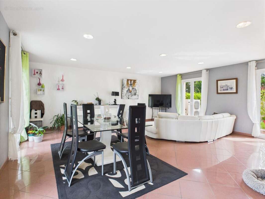 Photo 4 - Maison à AGON-COUTAINVILLE