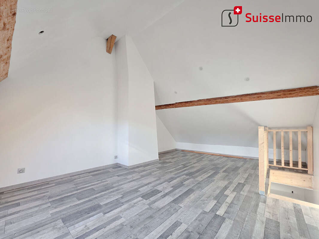 Maison à L'ISLE-SUR-LE-DOUBS