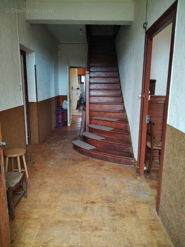 Maison à VILLEFRANCHE-DE-LONCHAT