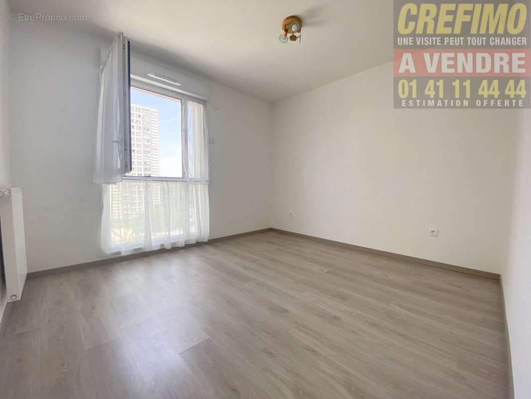 Appartement à COLOMBES