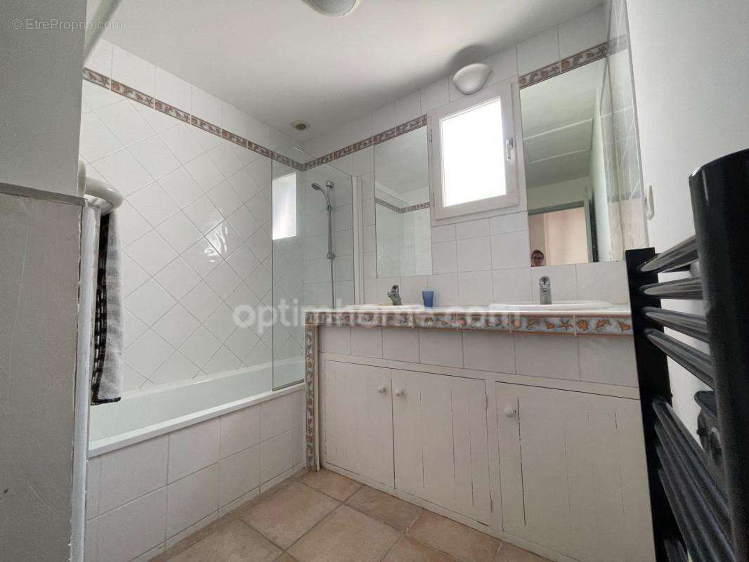 Maison de plain-pied – 83 m² avec dépendance – Terrasse & Jardin – Le Bois-Plage-en-Ré - photo 21