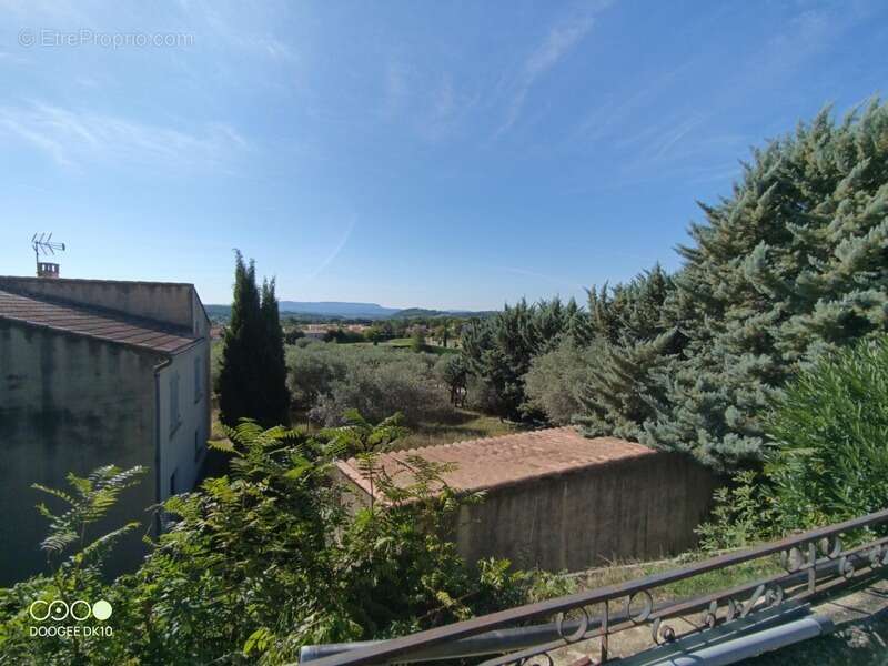 Maison à LA MOTTE-D&#039;AIGUES