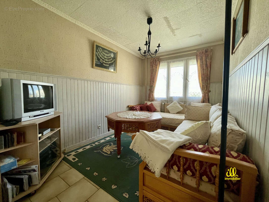 Maison à CHARLEVILLE-MEZIERES