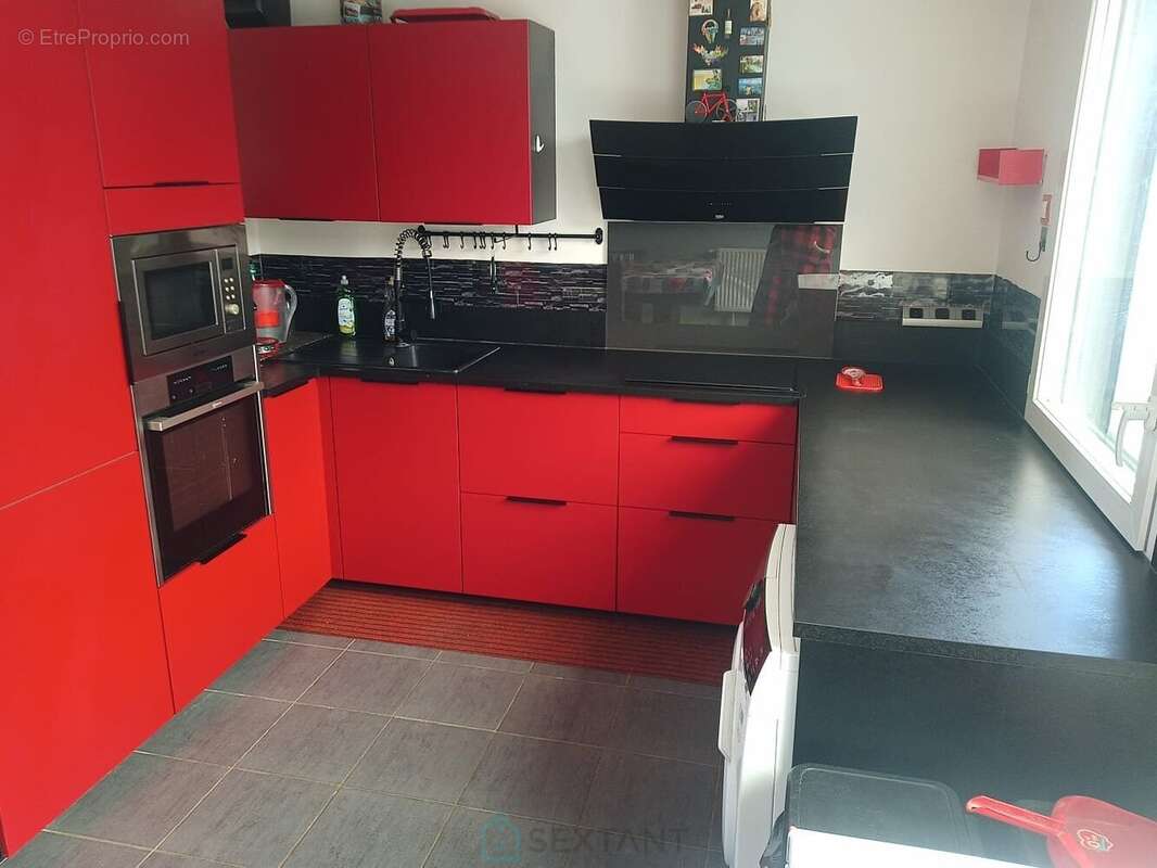 Maison de type T4 de 74m² située à GIREMOUTIERS - photo 3