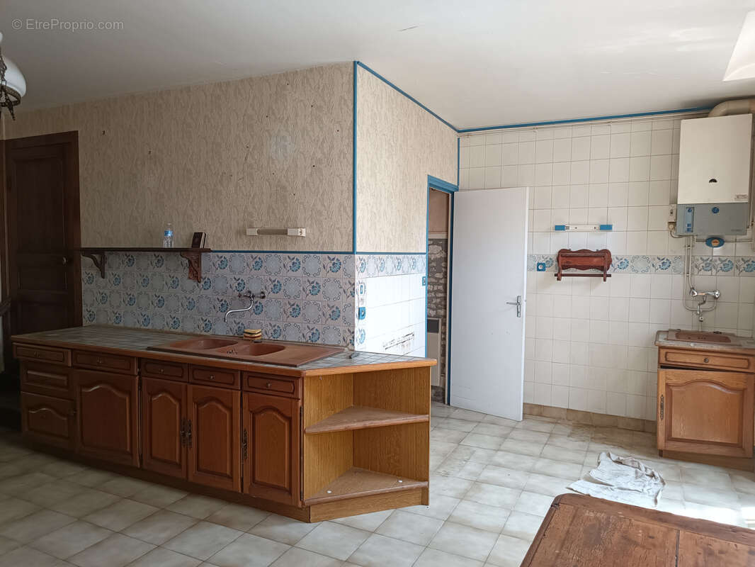 Maison à SANCERGUES