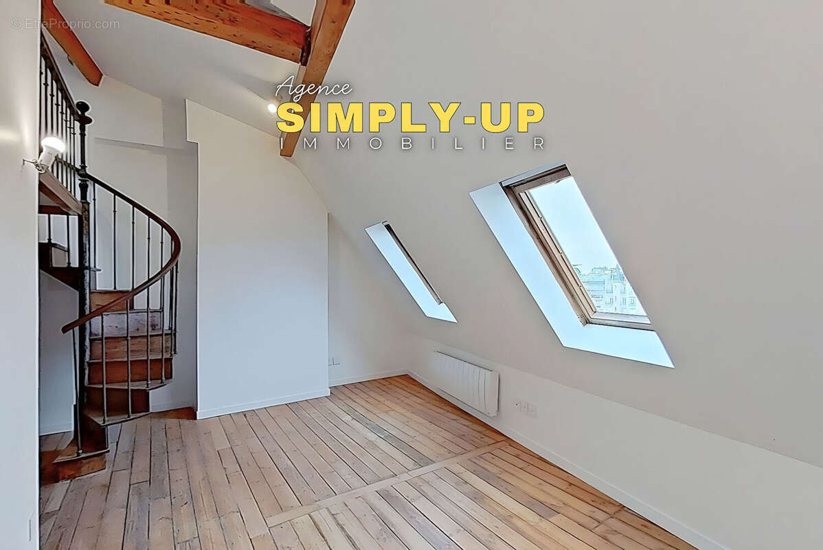 Appartement à PARIS-3E