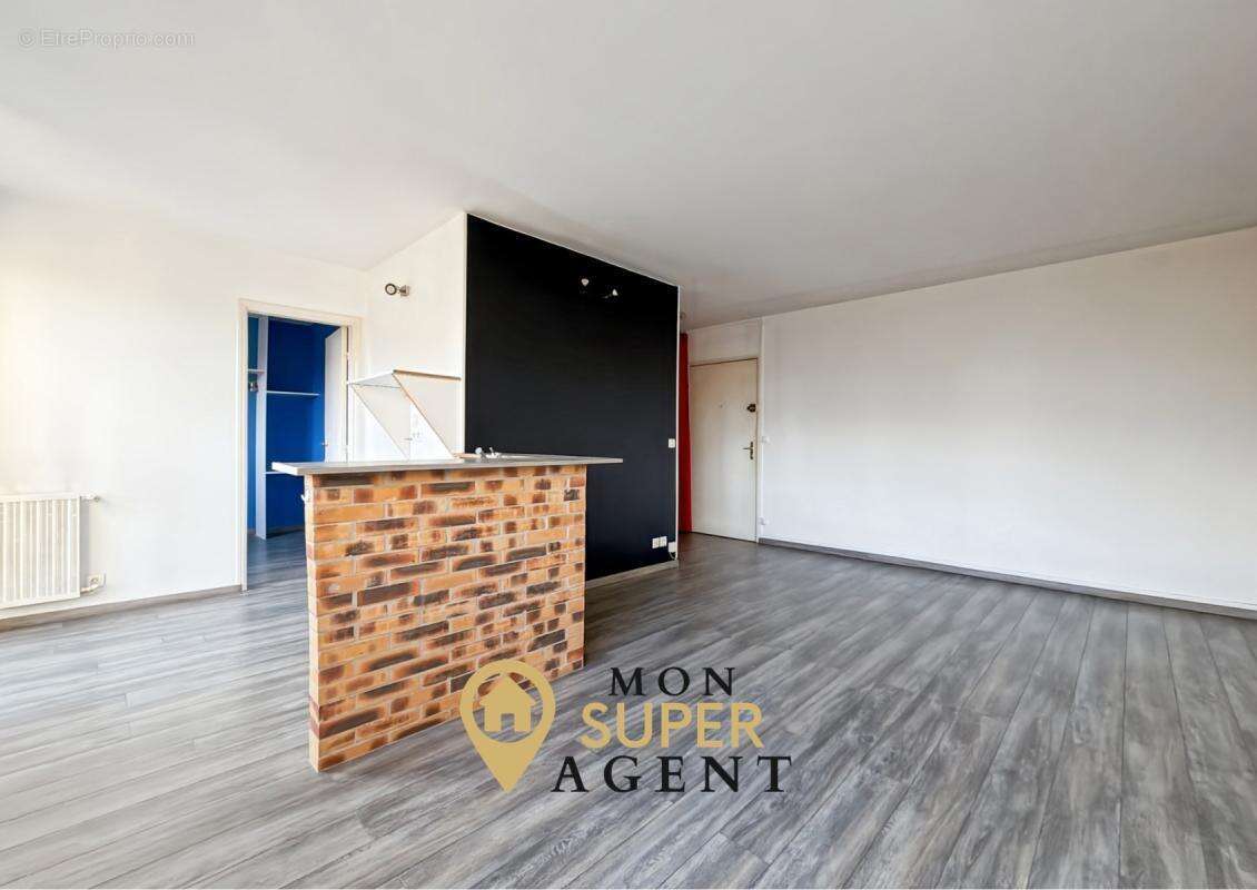 Appartement à MELUN
