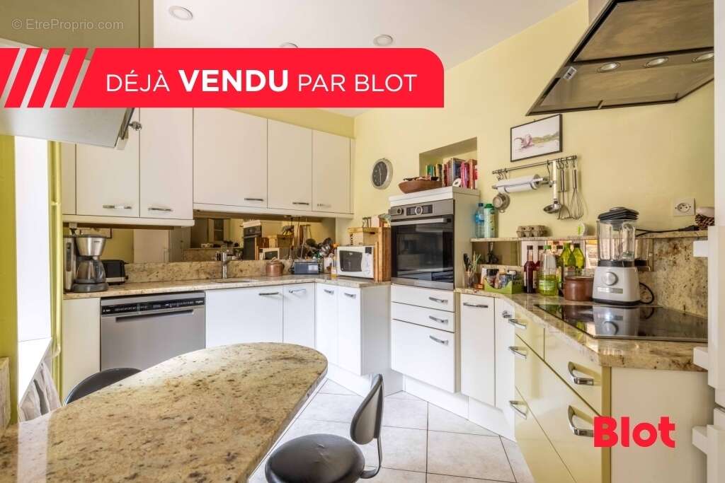 Maison à MONTFORT-SUR-MEU