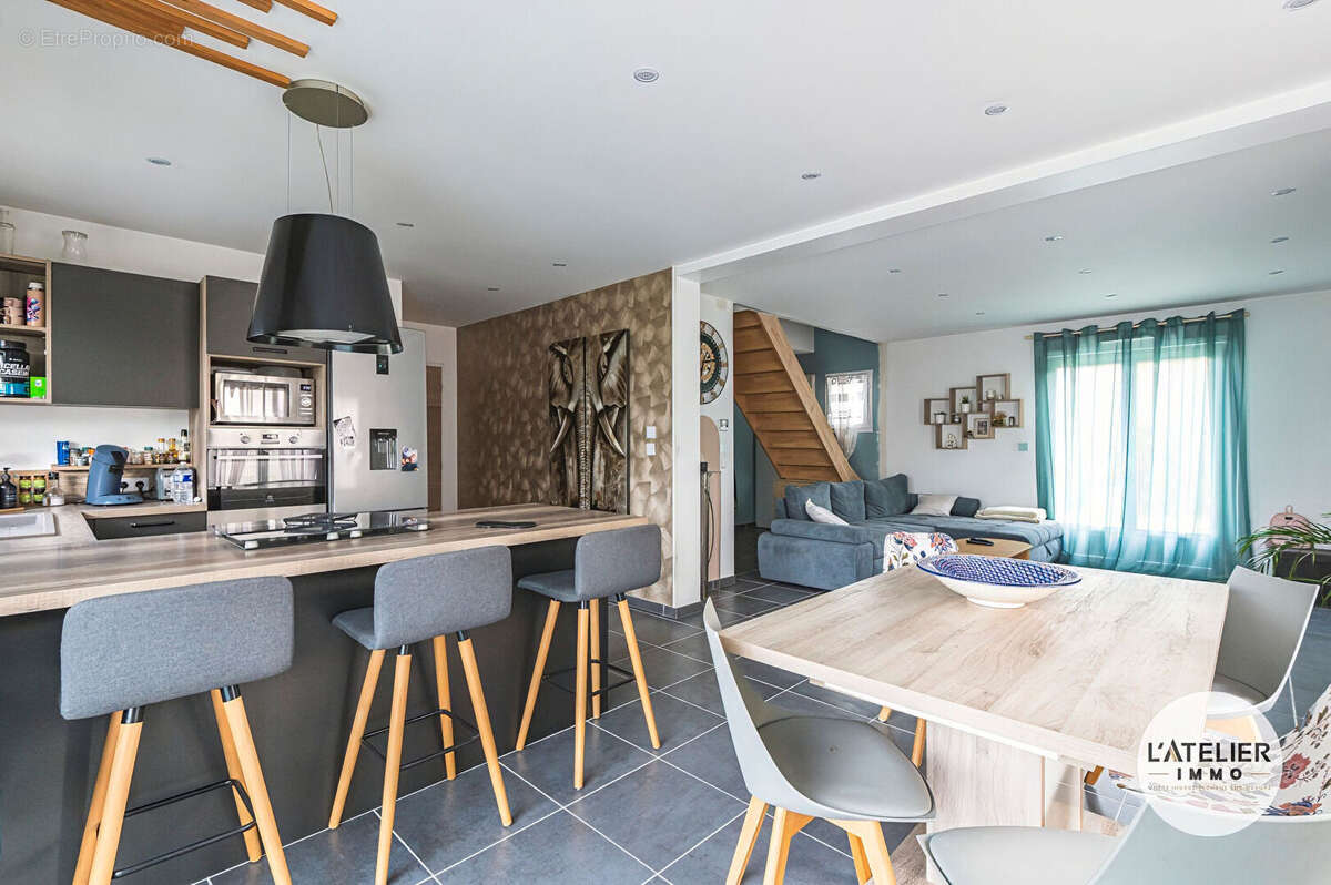 Maison à BAZANCOURT