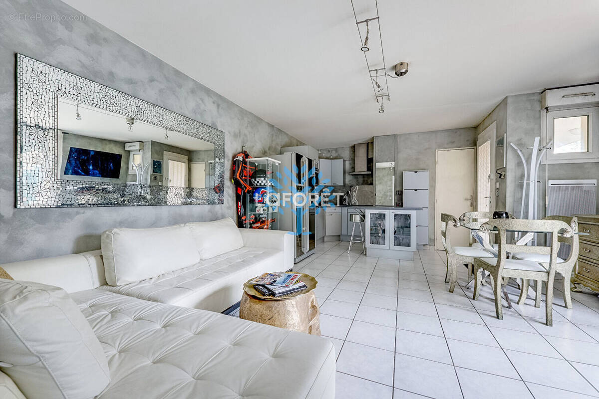 Appartement à VILLIERS-SUR-MARNE