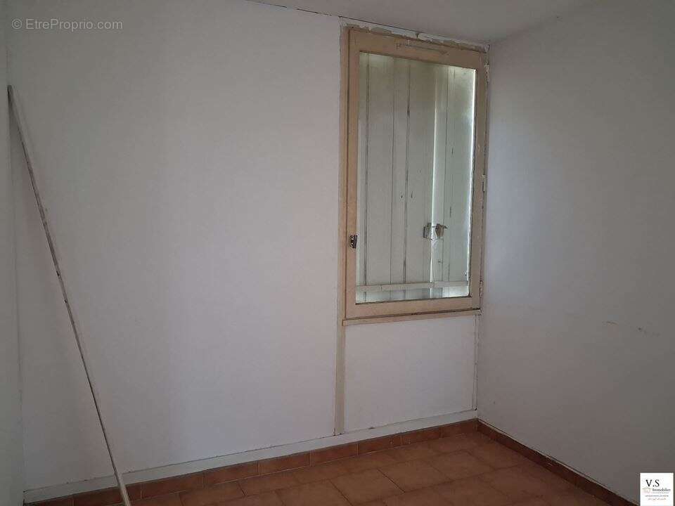 Appartement 74 m² à Martigues  - photo 3