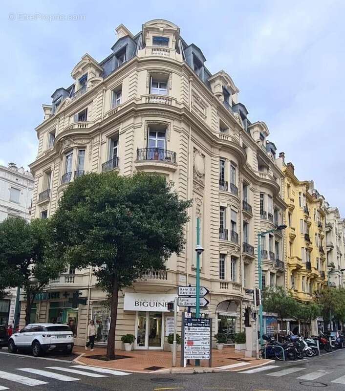 Appartement à MENTON