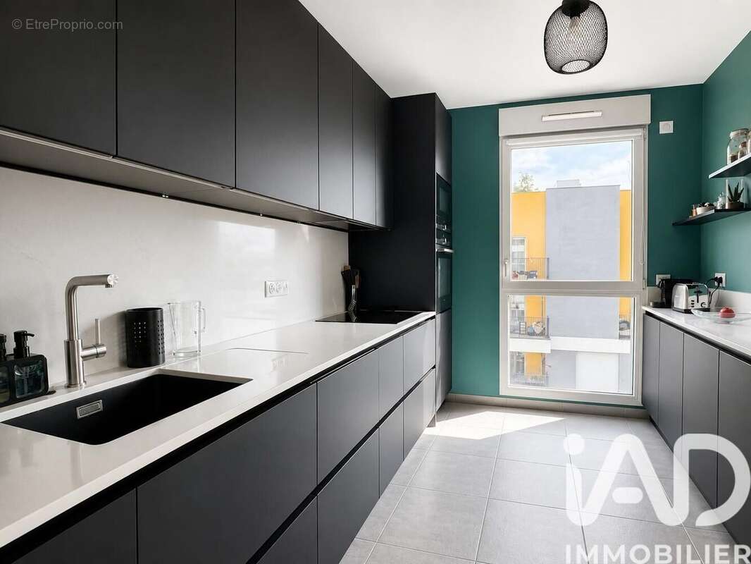 Photo 4 - Appartement à RUEIL-MALMAISON