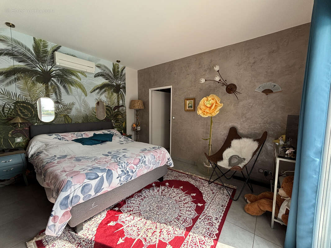 Maison à SAINT-MARCEL-LES-VALENCE