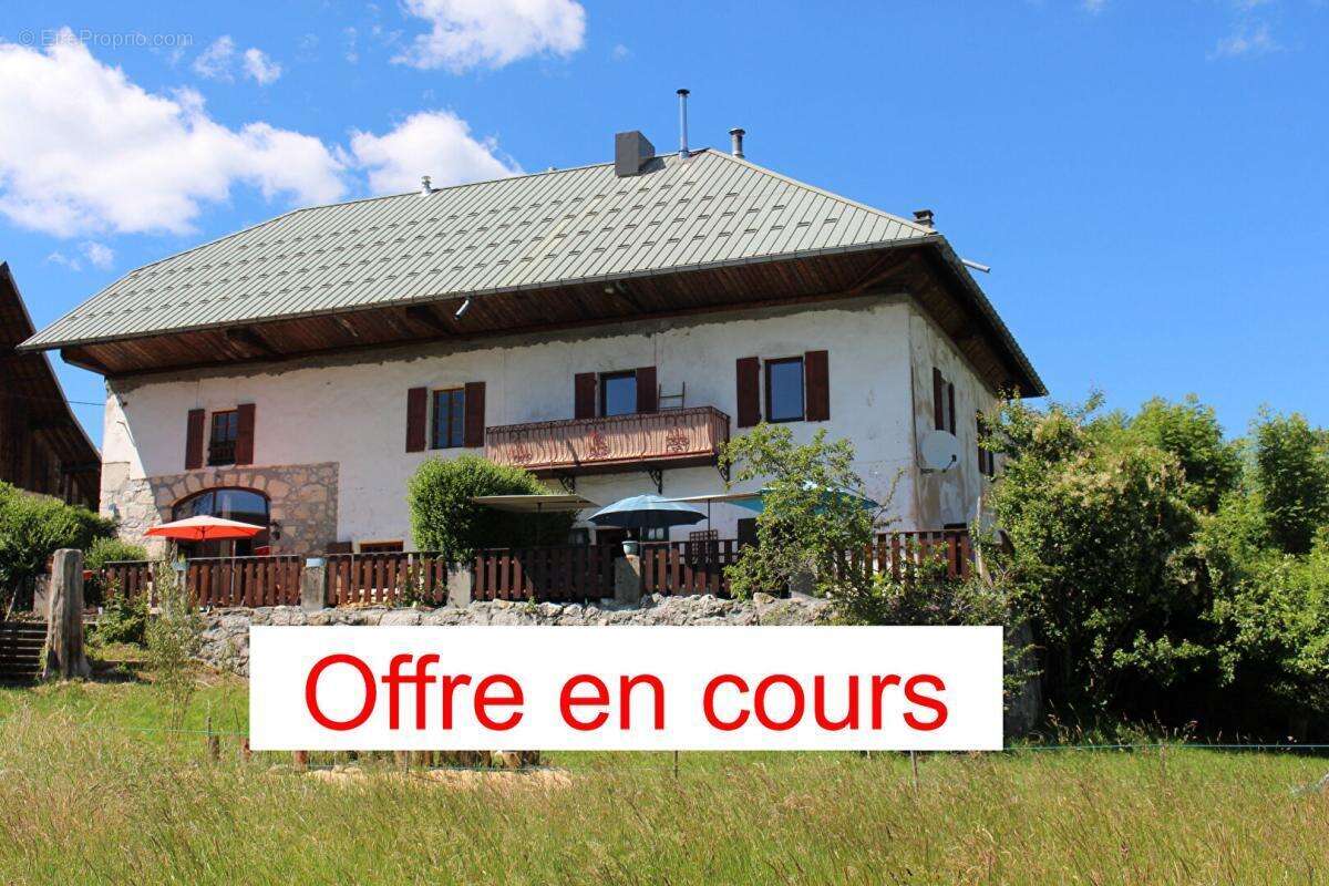 Maison à LES DESERTS