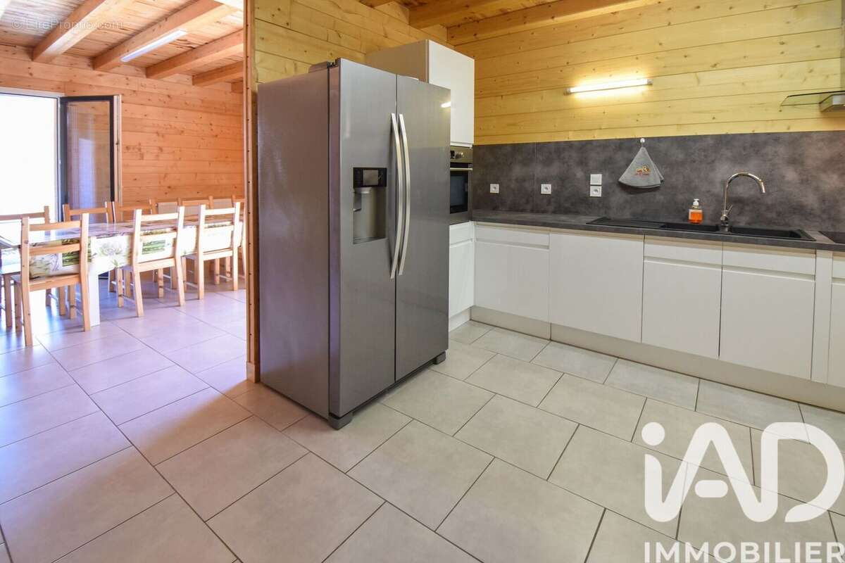 83 m² à Luz-Saint-Sauveur  - photo 4