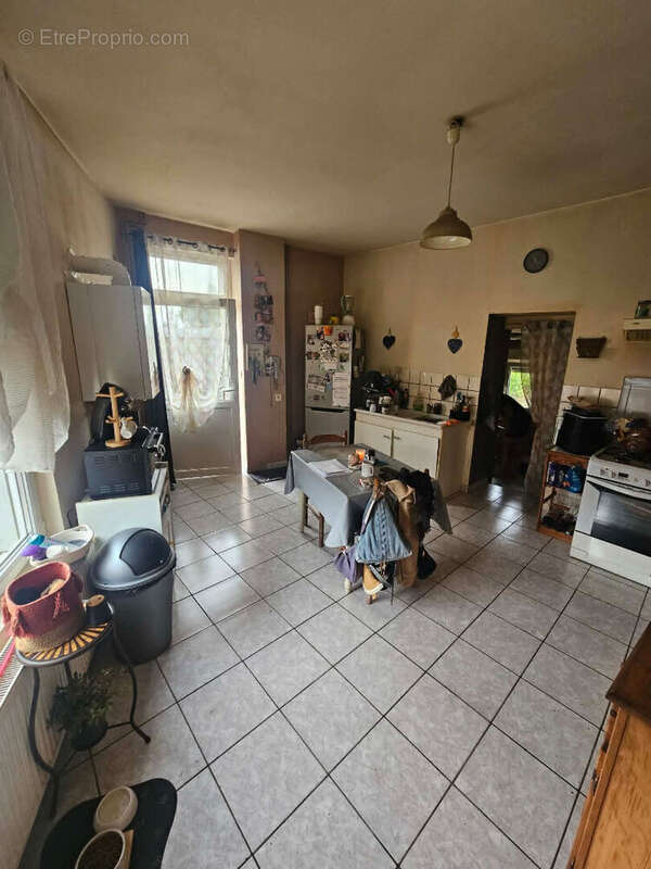 Maison Origny Sainte Benoite 4 pièce(s) 125 m2 - photo 2