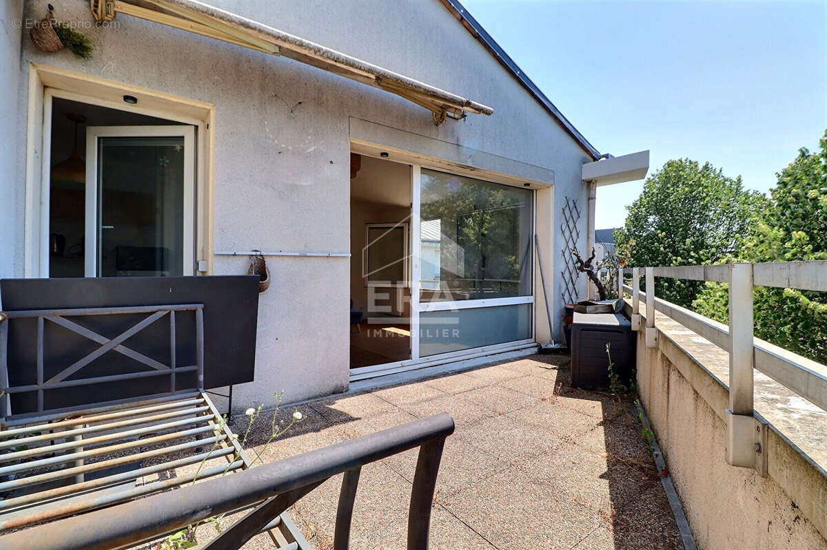 Appartement à LA COURNEUVE
