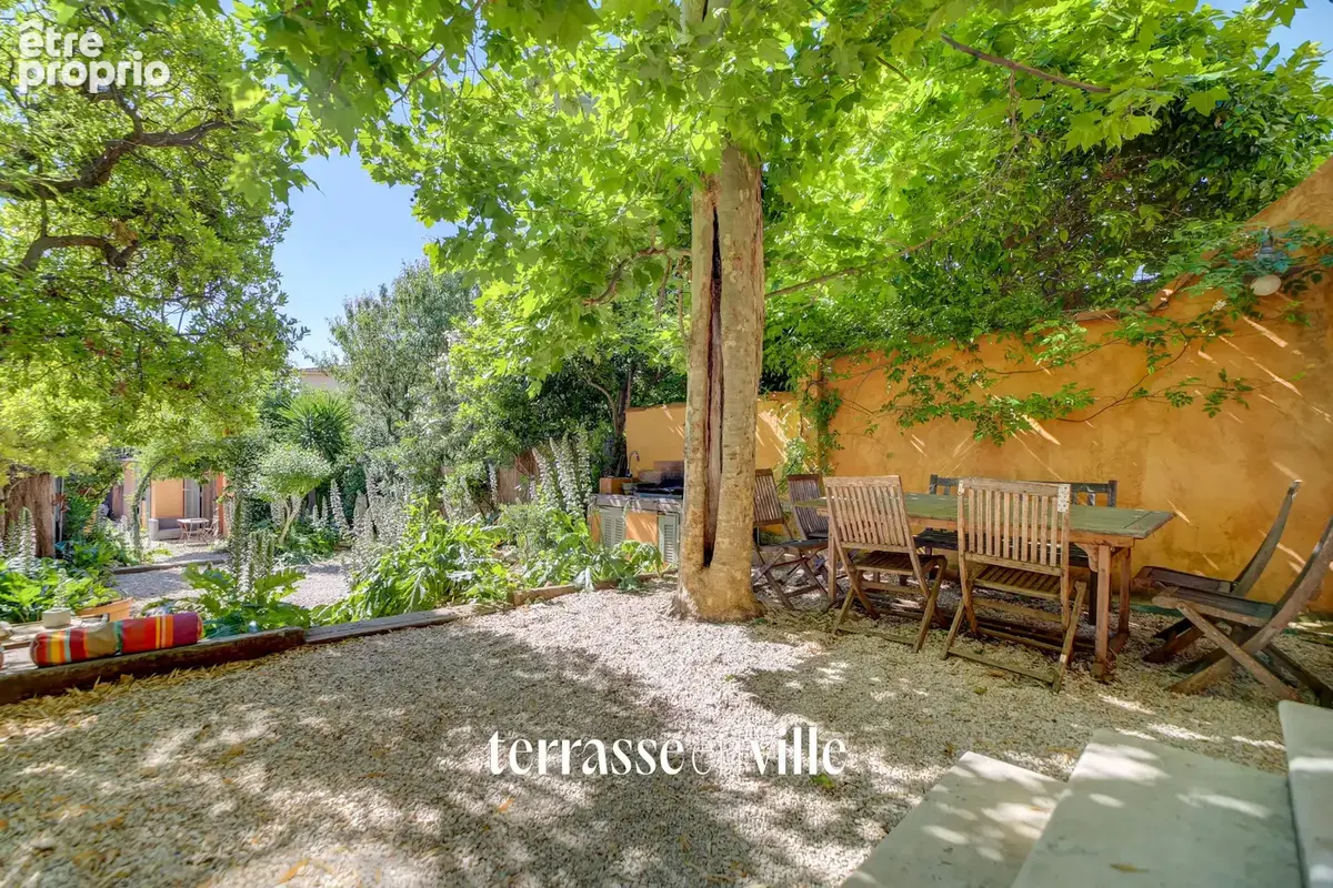 Sanary - port & plage à pied - maison de charme t7 - jardin- cave - aperçu mer - 850 000€ - photo 23