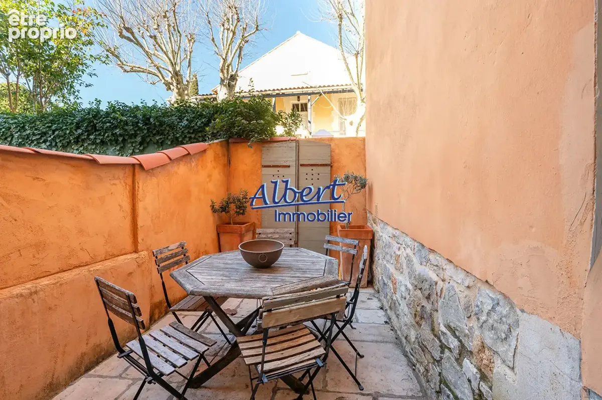 Villa Sanary Sur Mer 8 pièce(s) 131.10 m2 - photo 10