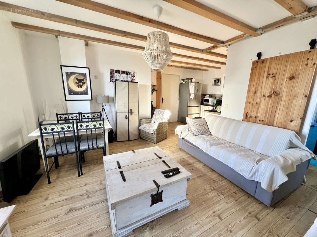 Appartement à SAINTE-TULLE