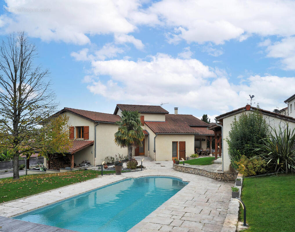 Photo 1 - Maison à DIEMOZ