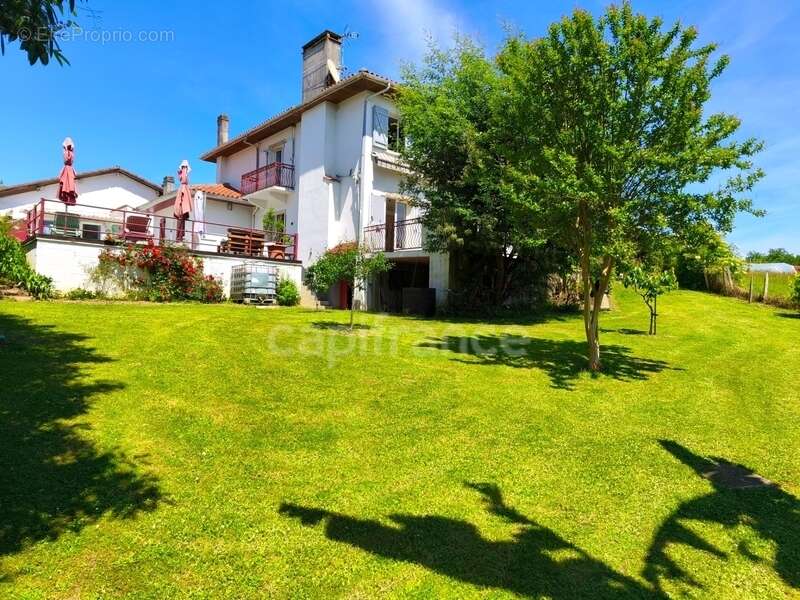 Maison à GEAUNE