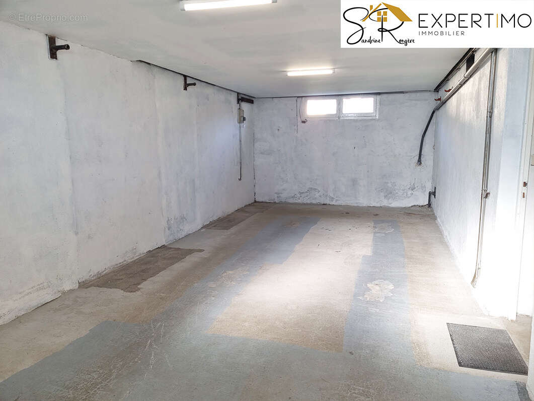 Maison à SAINT-ELOY-LES-MINES