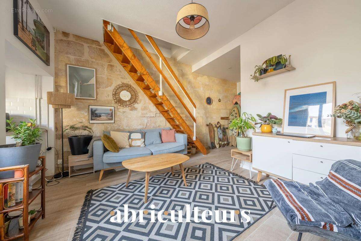 Appartement à BORDEAUX