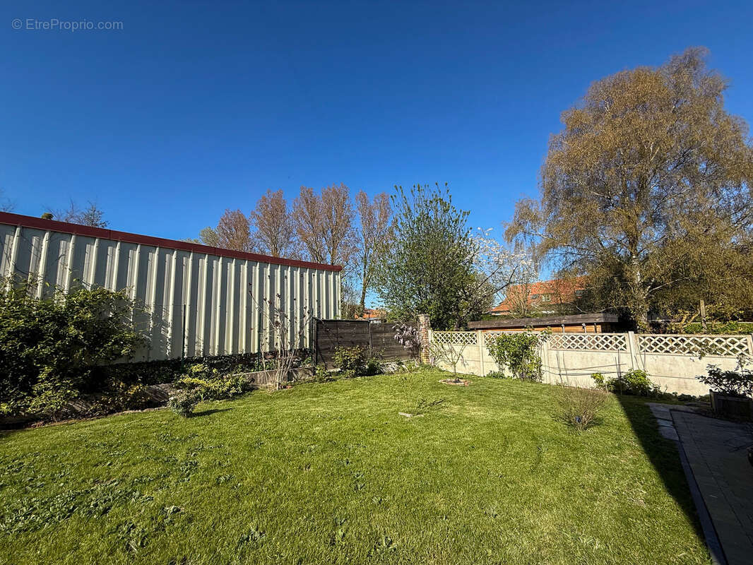 Maison à CAMPHIN-EN-PEVELE