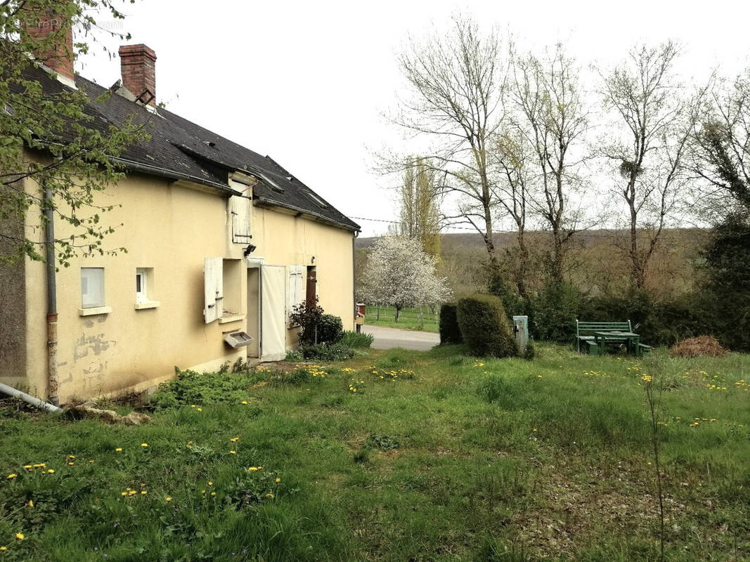 Maison à PARIGNY-LES-VAUX