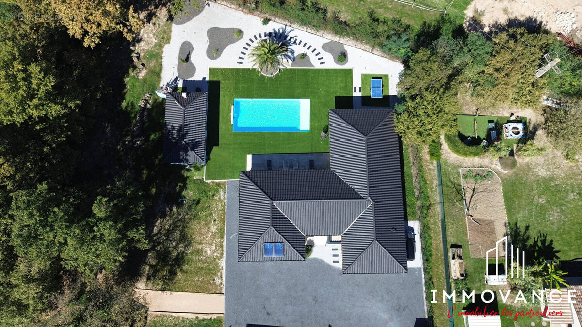 Maison à CASTELSARRASIN