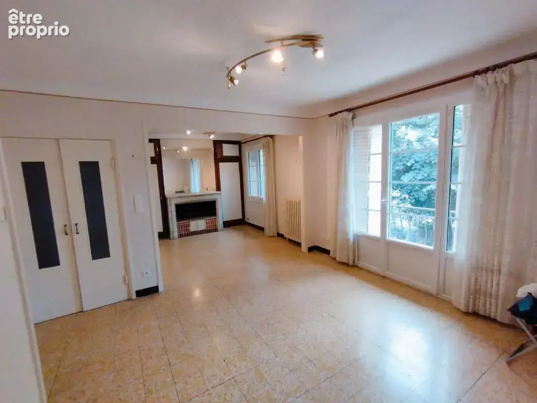 Maison 5 pièces 228 m² à vendre à Carpentras (84200) - photo 3