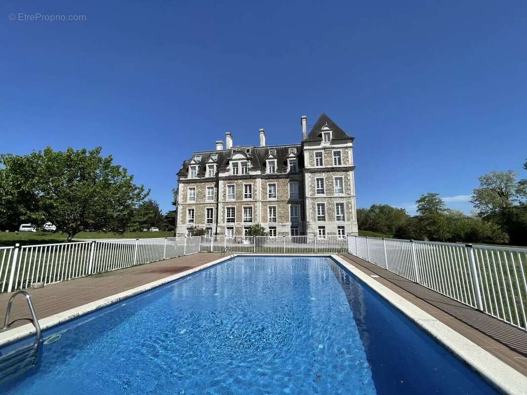 Appartement à ESCOS