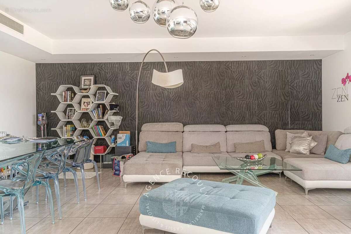 Appartement à MARSEILLE-8E
