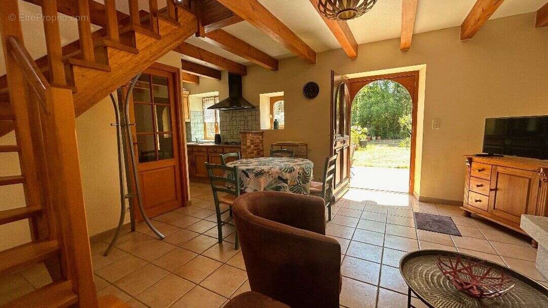 Longère  225 m². Opportunité unique proche plages - photo 2