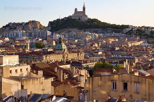 Maison à MARSEILLE-7E
