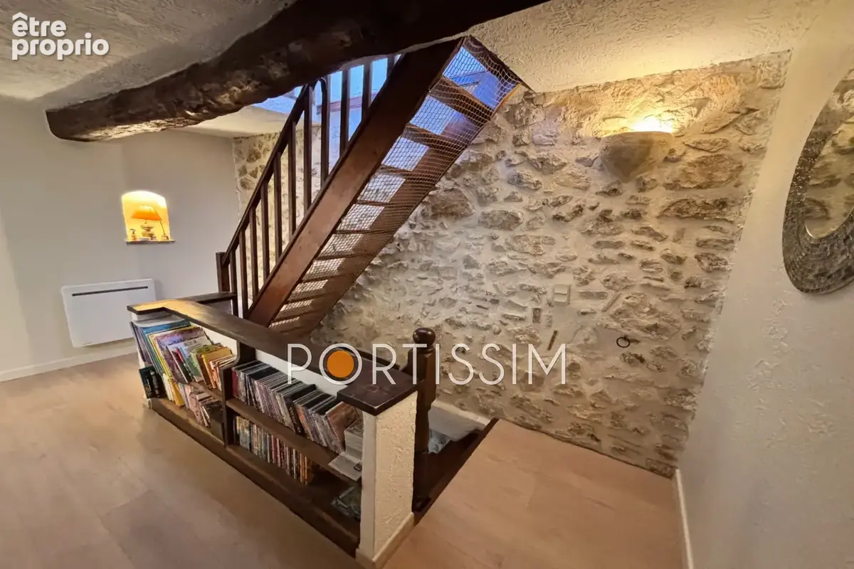 Maison 110 m² à Saint-Jeannet  - photo 8