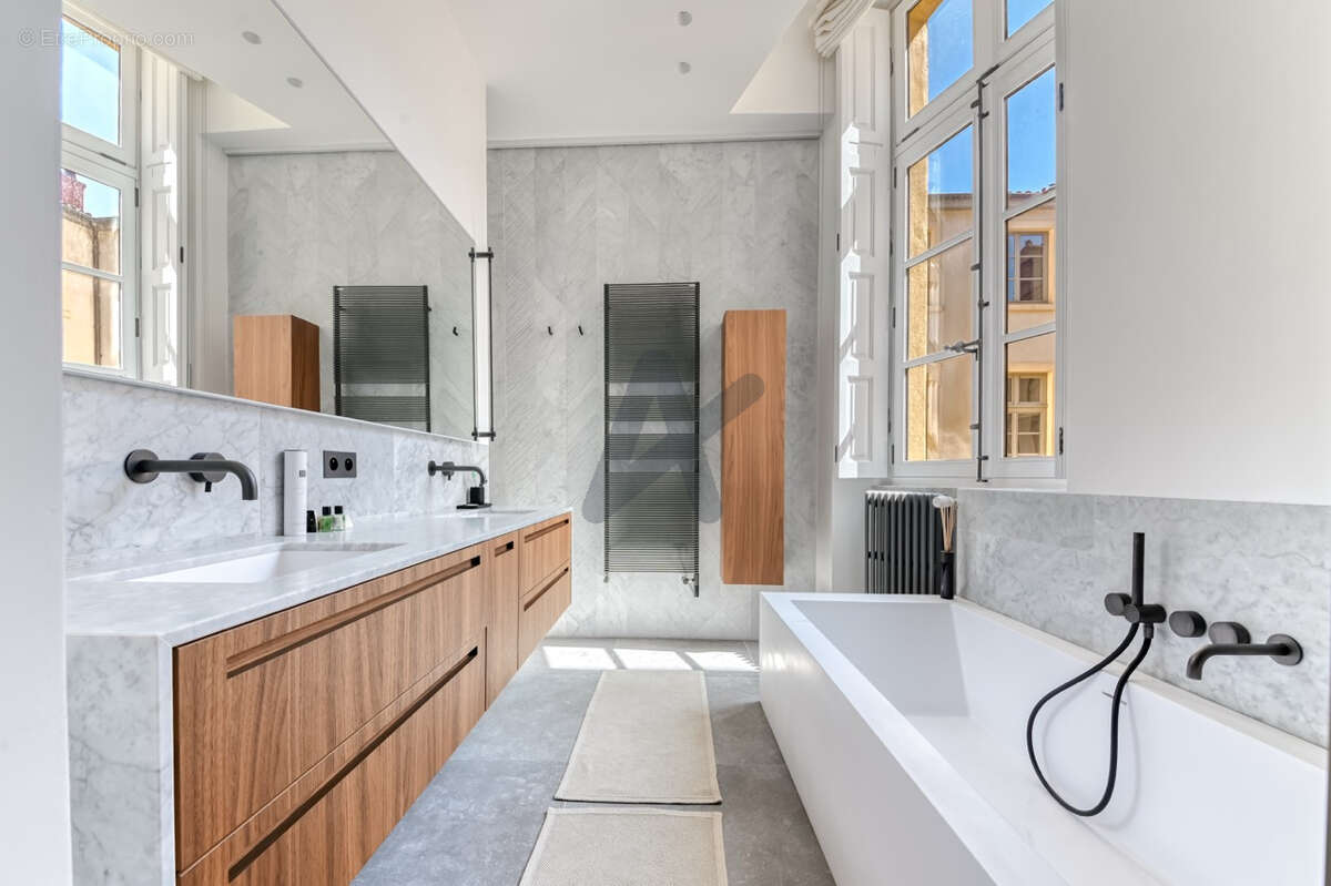 Appartement à LYON-2E