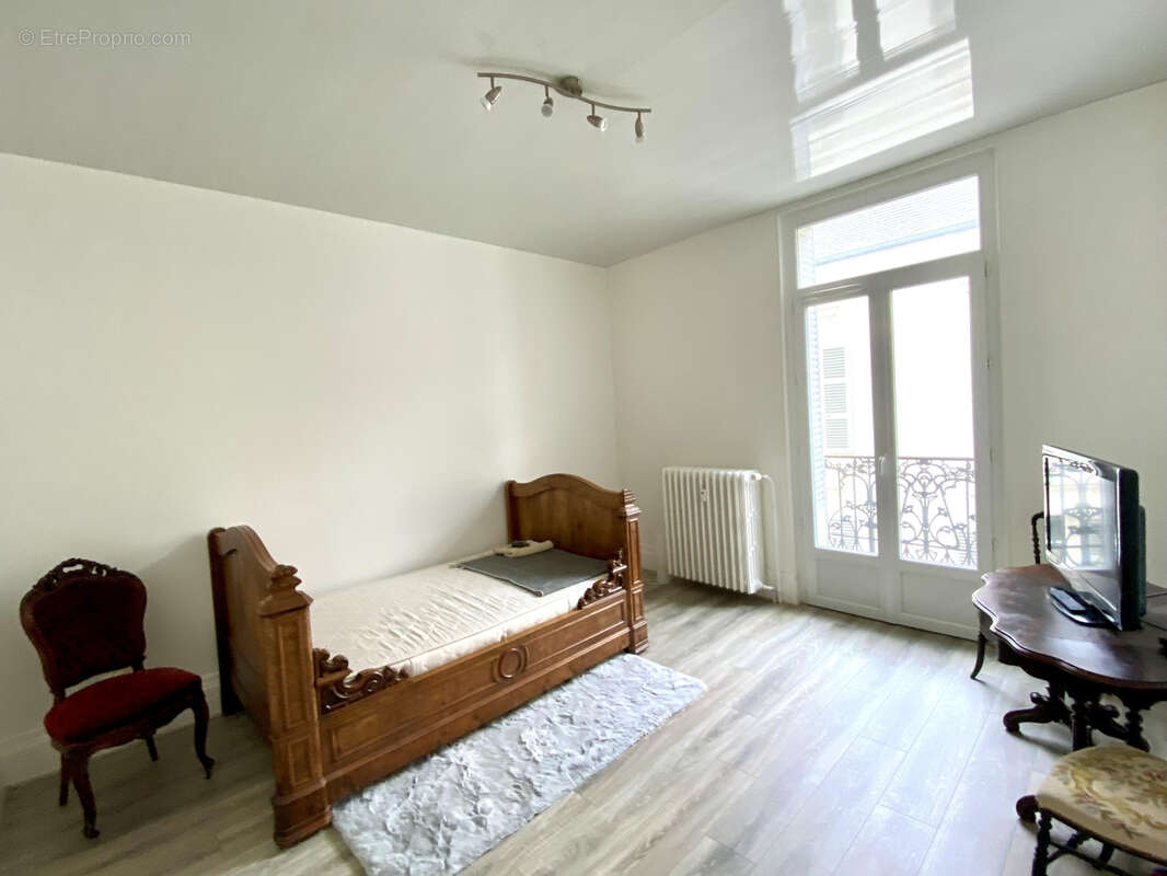 Appartement à VICHY