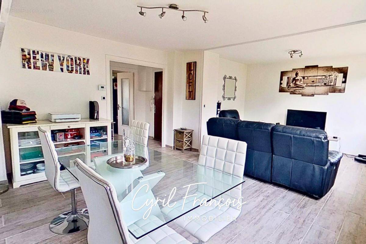 Appartement à SATHONAY-CAMP