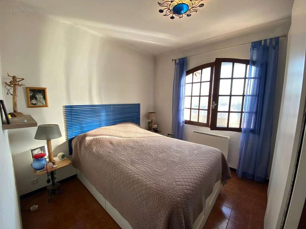 Maison à LA VALETTE-DU-VAR