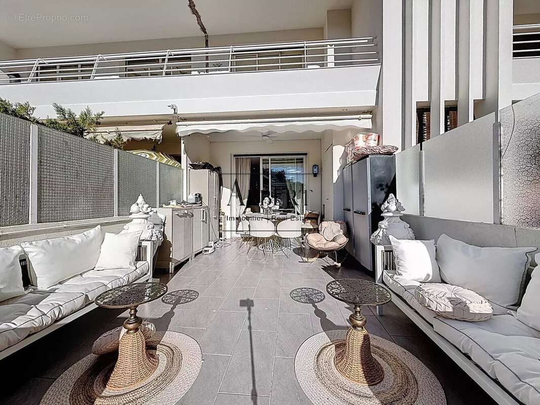 Appartement à CANNES
