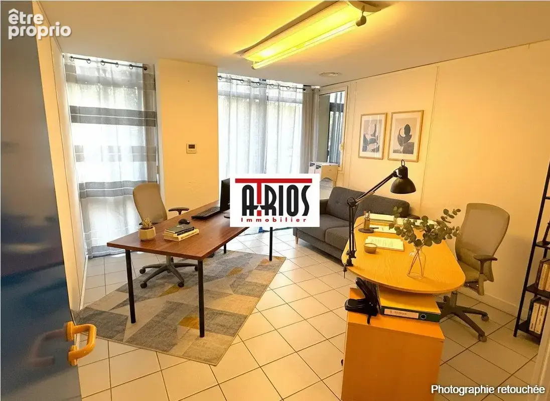 Commerce 315 m² à vendre à Hyeres (83400) - photo 3